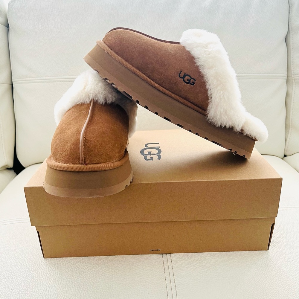 NWT UGG Disquette Slippers Chestnut - Women’s Slides Sheepskin Clog Mules - Picture 10 of 13